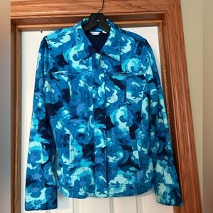 Like new Isaac Mizrahi Jacket size Small